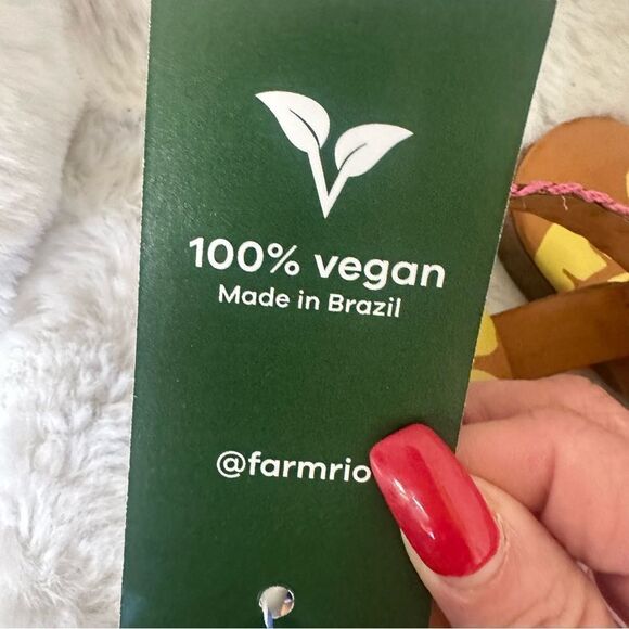 NEW Farm Rio caramel palm tree Whipstitch vegan flat buckle sandals 6 - Picture 7 of 11